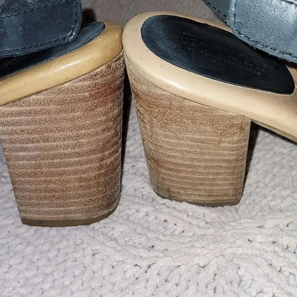 Born Platform Pumps Heels shoes 8M